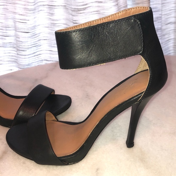 DKNY “Gemma” Ankle Strap Sandals - Picture 12 of 16
